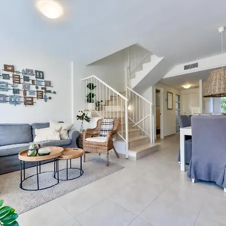 Montesol Con Vistas Al Mar Y Montana Calpe